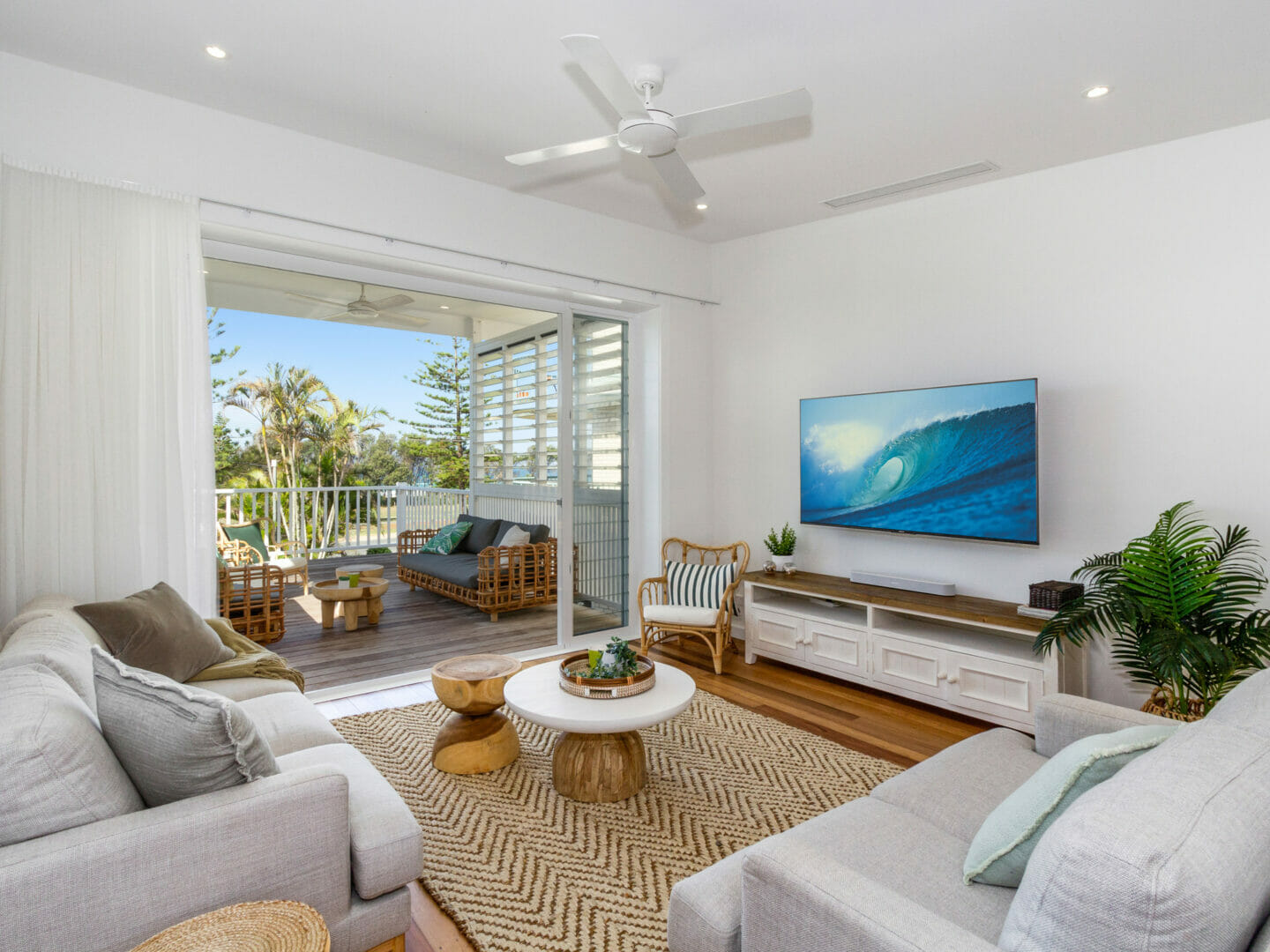 040 open2view id565821 162 marine parade kingscliff