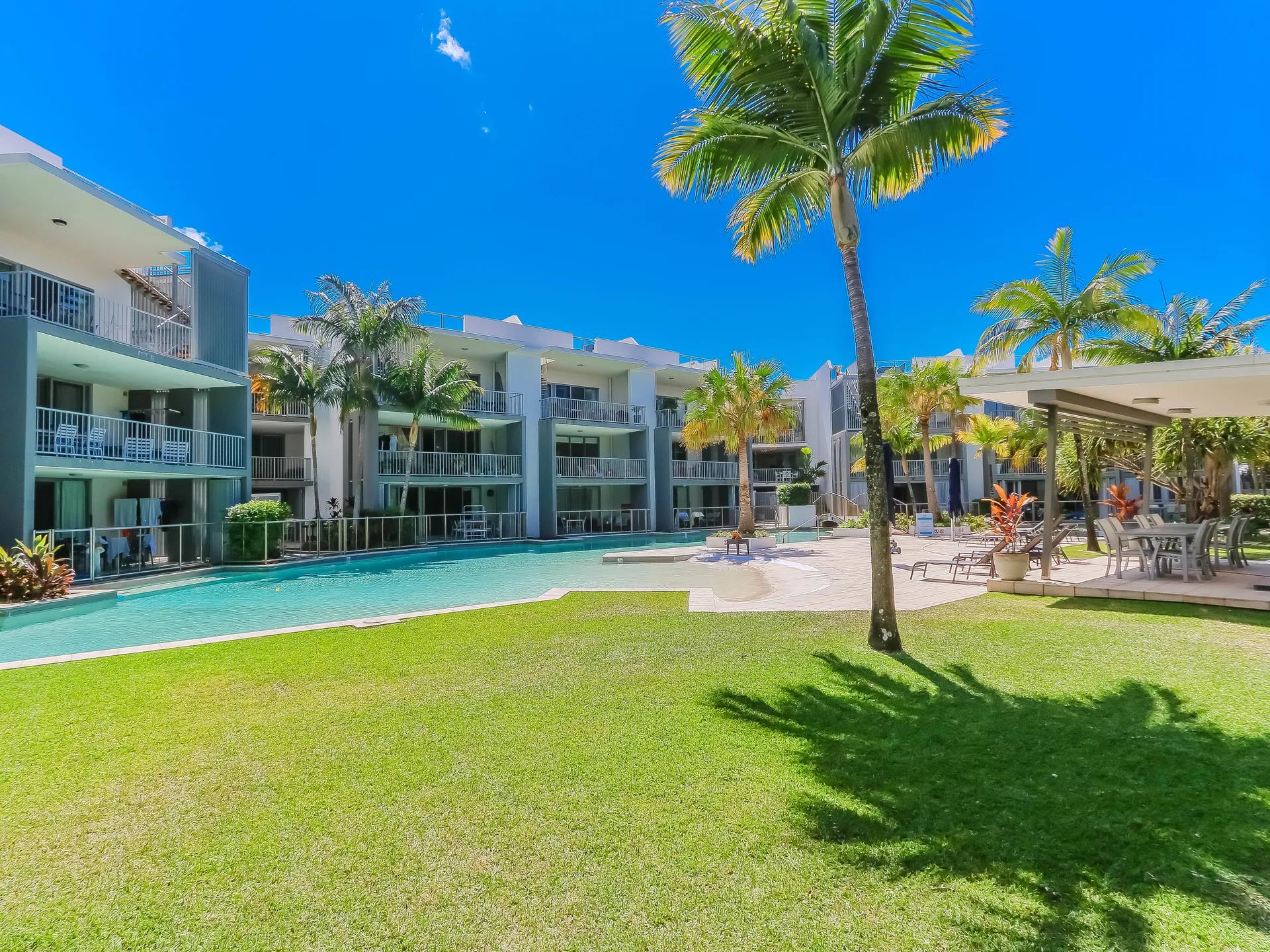 Peppers The Hills Lodge | TikTok, image size:1920x1440